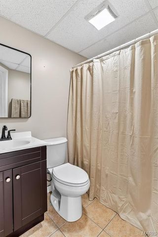 21 Oak Knoll Drive, St Charles, MO 63304