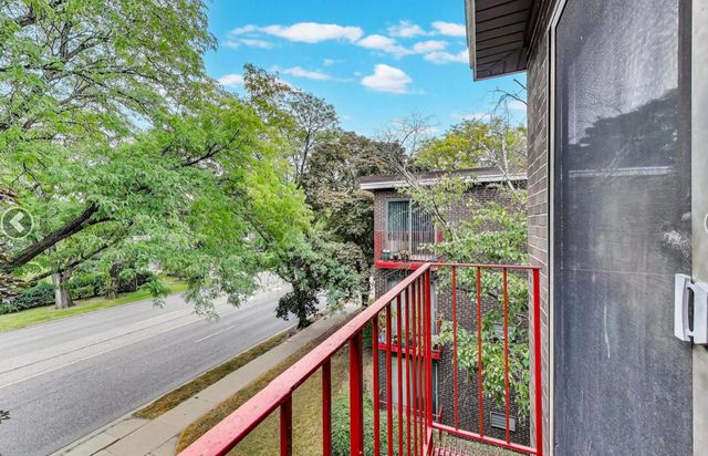 8500 Skokie Boulevard 3A, Skokie, IL 60077