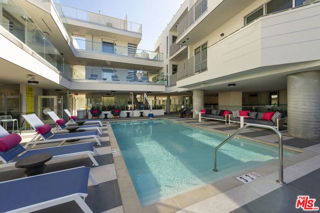 2929 pennsylvania Avenue 552, Santa Monica, CA 90404