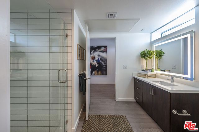 2929 pennsylvania Avenue 552, Santa Monica, CA 90404