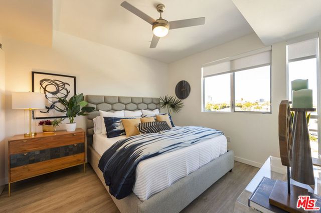 2929 pennsylvania Avenue 552, Santa Monica, CA 90404