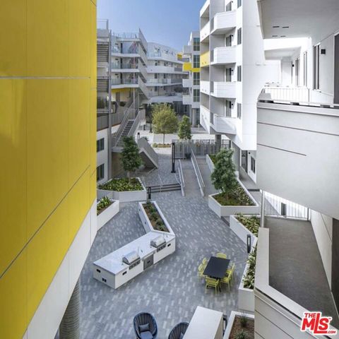 2929 pennsylvania Avenue 552, Santa Monica, CA 90404