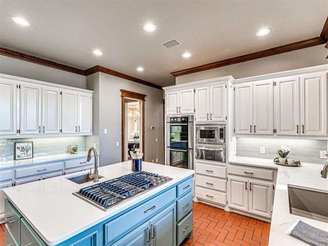 1709 Irvine Drive, Edmond, OK 73025