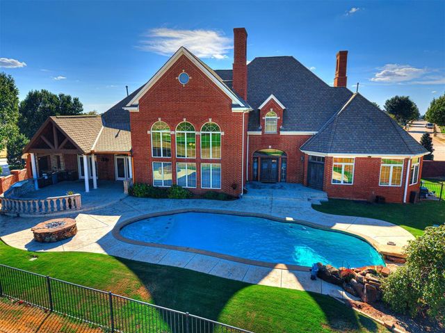 1709 Irvine Drive, Edmond, OK 73025