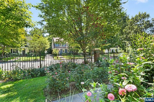 125 Hawthorne Avenue, Glen Ridge, NJ 07028