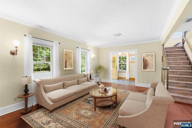 125 Hawthorne Avenue, Glen Ridge, NJ 07028