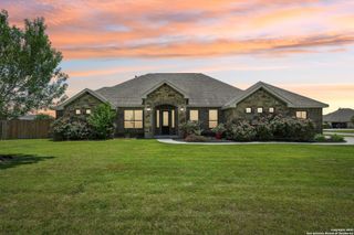 1499 Prairie Flower, Seguin, TX 78155