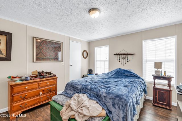 644 Woodpecker Parkway, Rocky Point, NC 28457