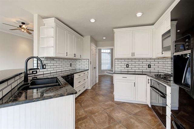 6922 Springer Run, Edmond, OK 73012