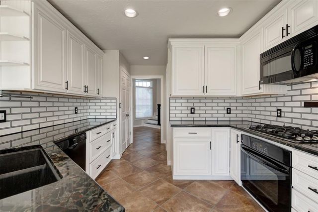 6922 Springer Run, Edmond, OK 73012