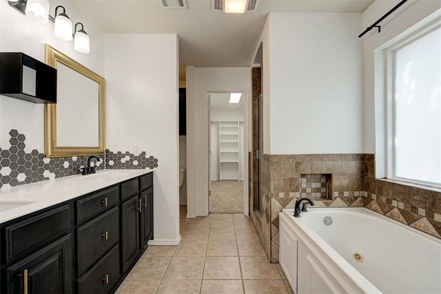 6922 Springer Run, Edmond, OK 73012