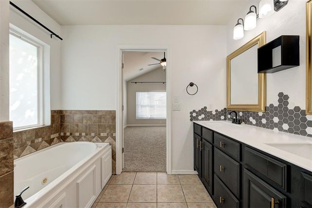 6922 Springer Run, Edmond, OK 73012