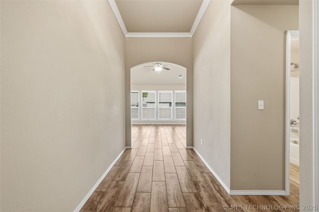 3706 S 13th Place, Broken Arrow, OK 74011
