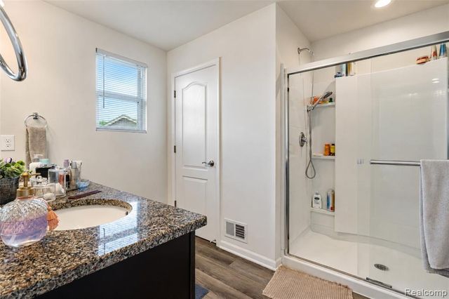 43479 Prospect Lane, Novi, MI 48375