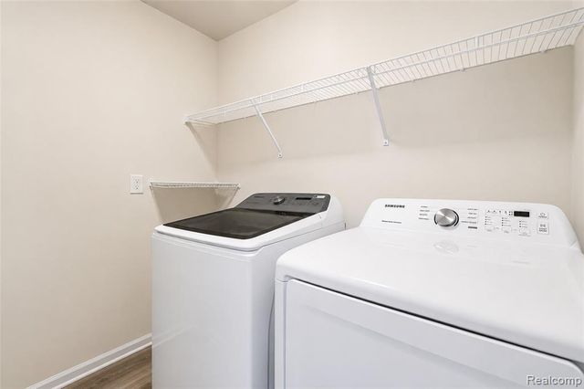 43479 Prospect Lane, Novi, MI 48375