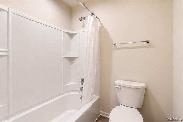 43479 Prospect Lane, Novi, MI 48375