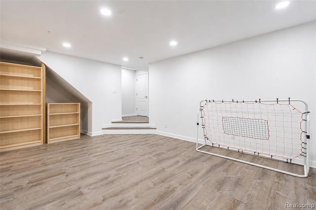 43479 Prospect Lane, Novi, MI 48375