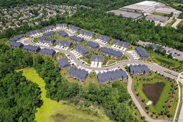 43479 Prospect Lane, Novi, MI 48375