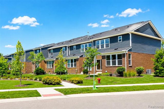 43479 Prospect Lane, Novi, MI 48375