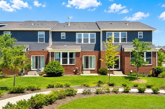 43479 Prospect Lane, Novi, MI 48375