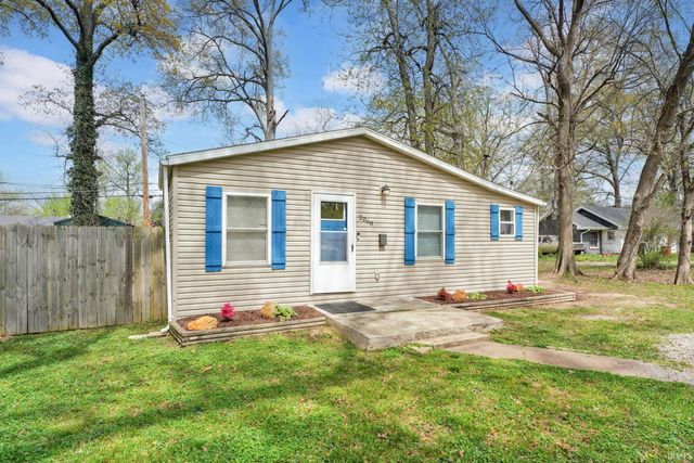 2068 Cass Avenue, Evansville, IN 47714