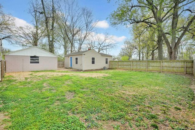 2068 Cass Avenue, Evansville, IN 47714