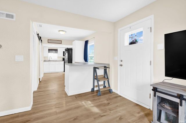 2068 Cass Avenue, Evansville, IN 47714