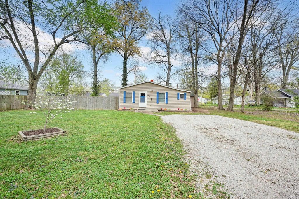 2068 Cass Avenue, Evansville, IN 47714