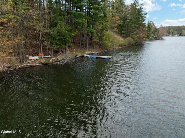 30 Harriman Rd Extension, Sand Lake, NY 12018