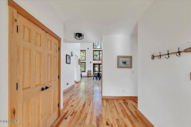 30 Harriman Rd Extension, Sand Lake, NY 12018