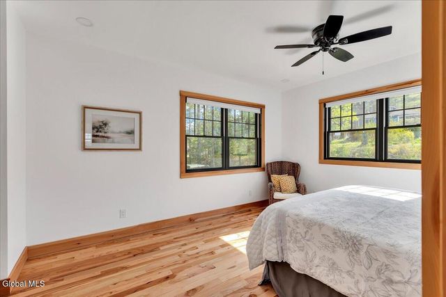 30 Harriman Rd Extension, Sand Lake, NY 12018