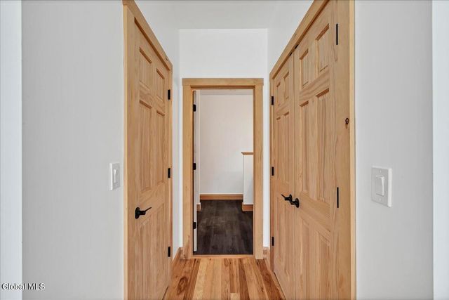 30 Harriman Rd Extension, Sand Lake, NY 12018