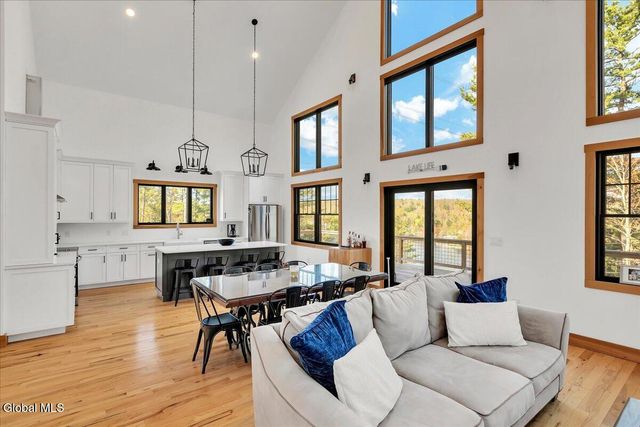 30 Harriman Rd Extension, Sand Lake, NY 12018