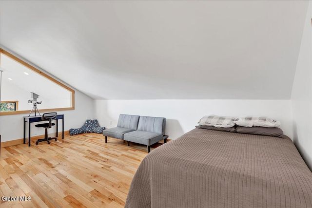 30 Harriman Rd Extension, Sand Lake, NY 12018