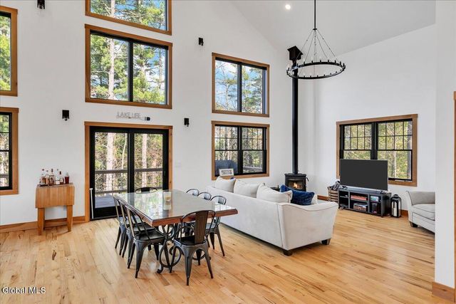 30 Harriman Rd Extension, Sand Lake, NY 12018