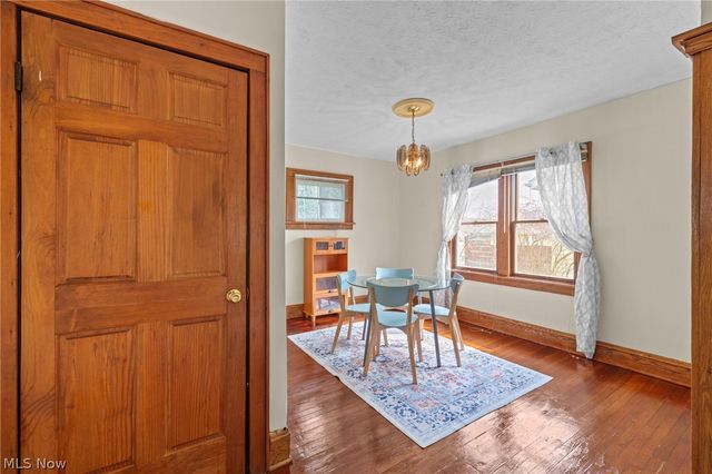 479 Newell Avenue, Akron, OH 44305