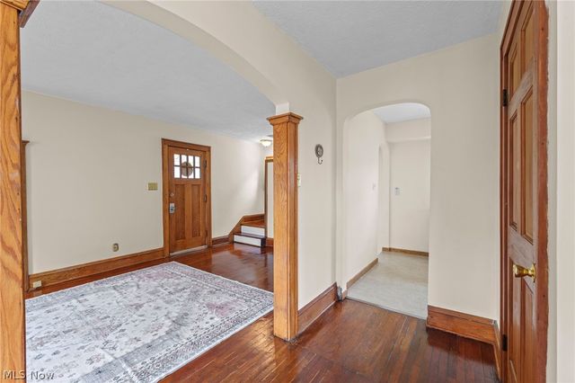 479 Newell Avenue, Akron, OH 44305