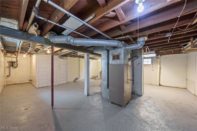 479 Newell Avenue, Akron, OH 44305