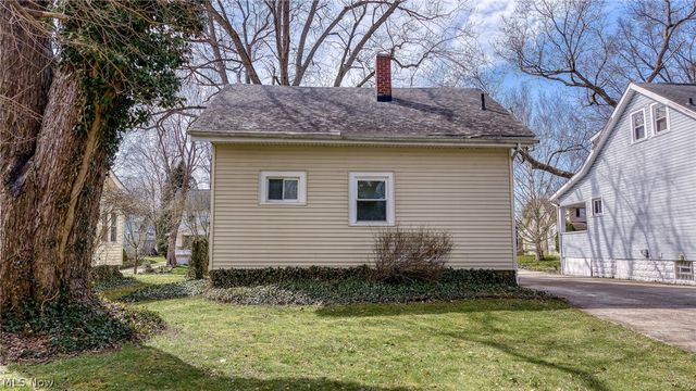 479 Newell Avenue, Akron, OH 44305