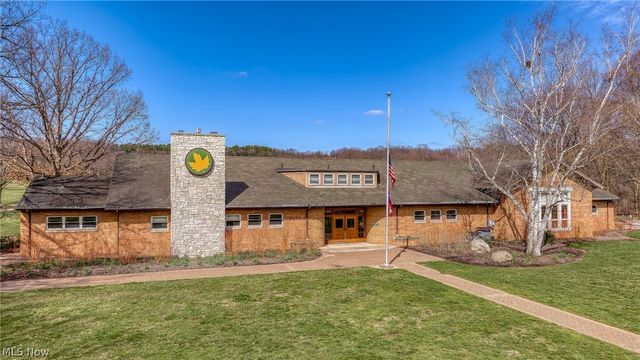 479 Newell Avenue, Akron, OH 44305