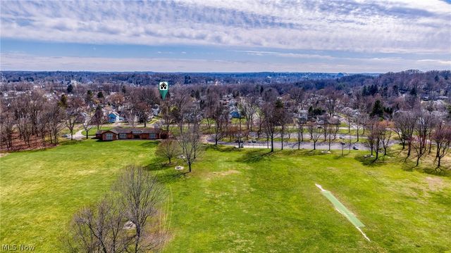 479 Newell Avenue, Akron, OH 44305