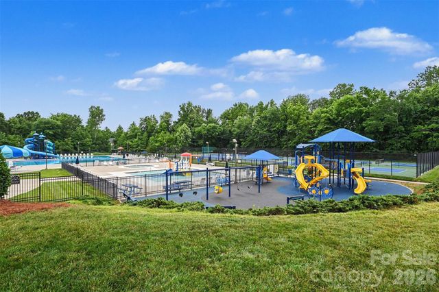 1631 Shadow Creek Street NW, Concord, NC 28027