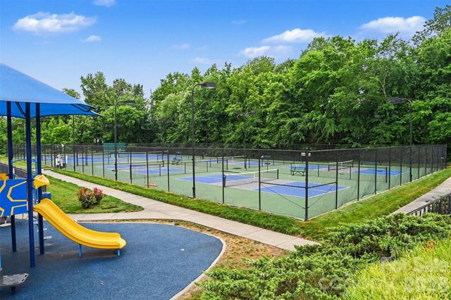 1631 Shadow Creek Street NW, Concord, NC 28027