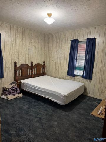 1218 Kentucky Ave, Gadsden, AL 35903