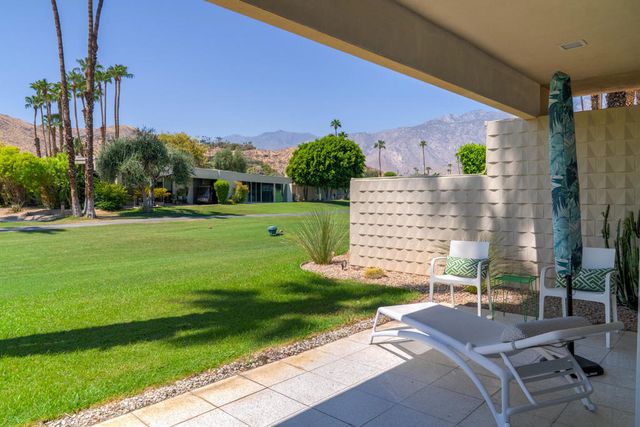 343 Westlake Terrace, Palm Springs, CA 92264