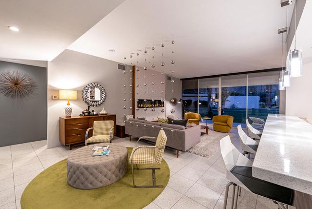 343 Westlake Terrace, Palm Springs, CA 92264