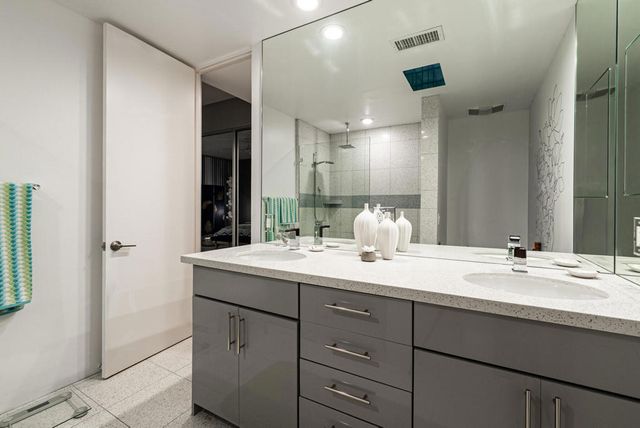 343 Westlake Terrace, Palm Springs, CA 92264