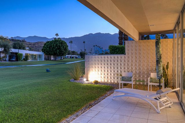 343 Westlake Terrace, Palm Springs, CA 92264