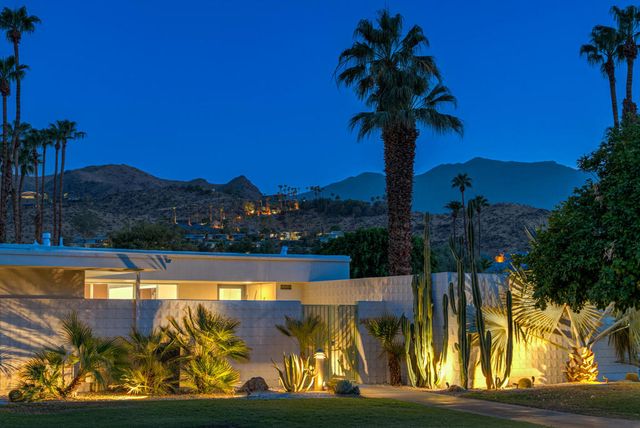 343 Westlake Terrace, Palm Springs, CA 92264