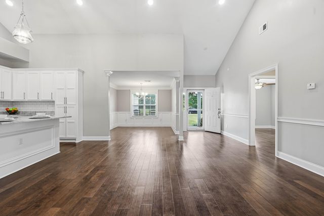 121 Edistodane Lane, Ridgeville, SC 29472